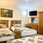 Taksim Grand Papirues Hotel